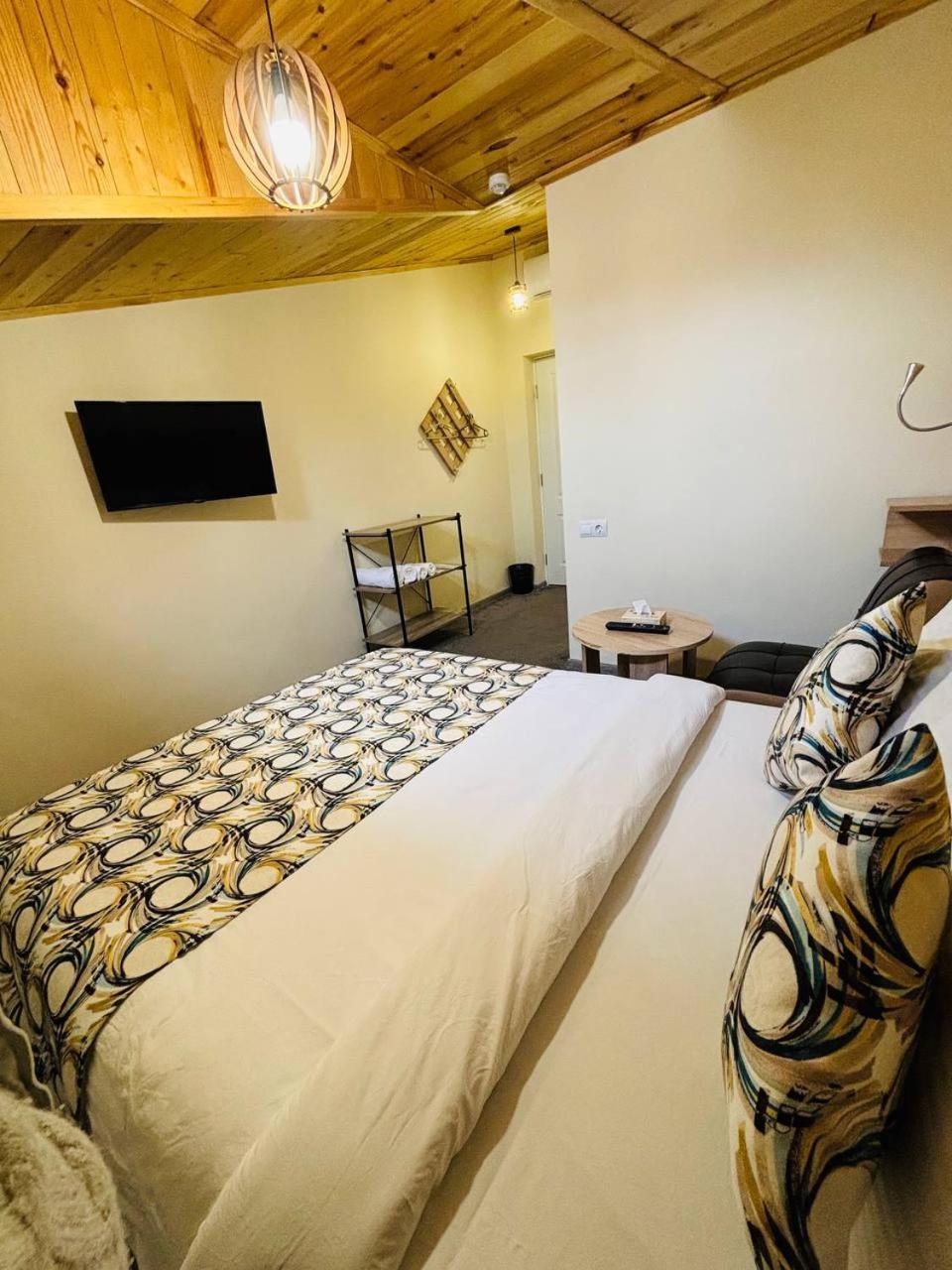Alex Hotel 4*